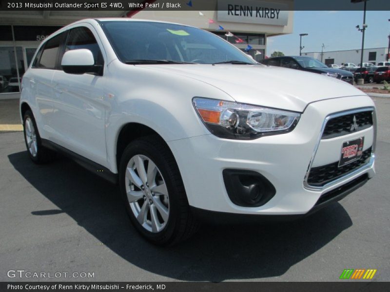 White Pearl / Black 2013 Mitsubishi Outlander Sport ES 4WD