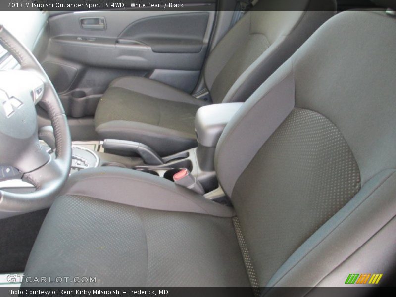 White Pearl / Black 2013 Mitsubishi Outlander Sport ES 4WD