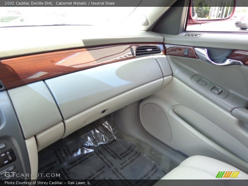 Cabernet Metallic / Neutral Shale 2002 Cadillac DeVille DHS