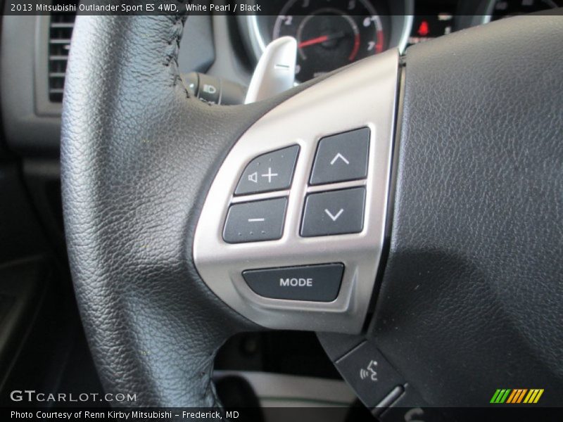 White Pearl / Black 2013 Mitsubishi Outlander Sport ES 4WD