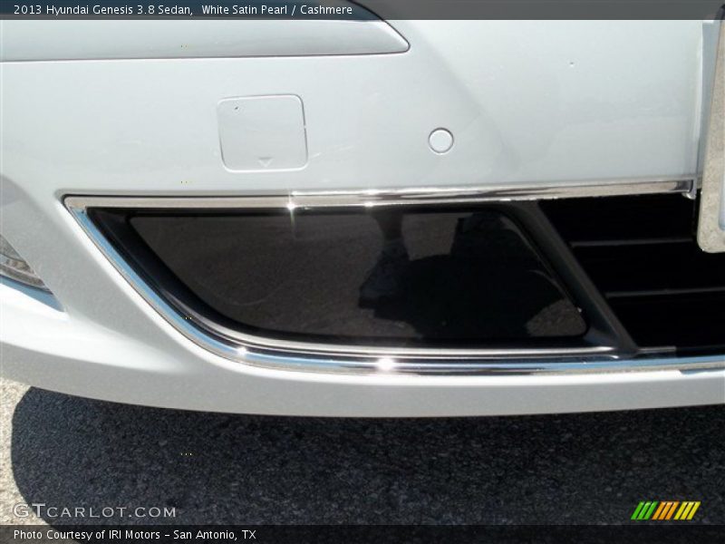 White Satin Pearl / Cashmere 2013 Hyundai Genesis 3.8 Sedan