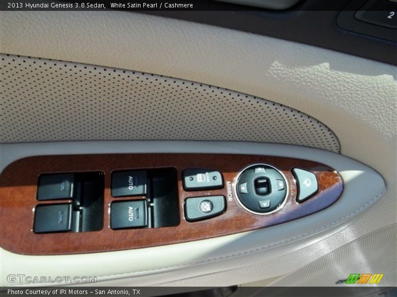 White Satin Pearl / Cashmere 2013 Hyundai Genesis 3.8 Sedan