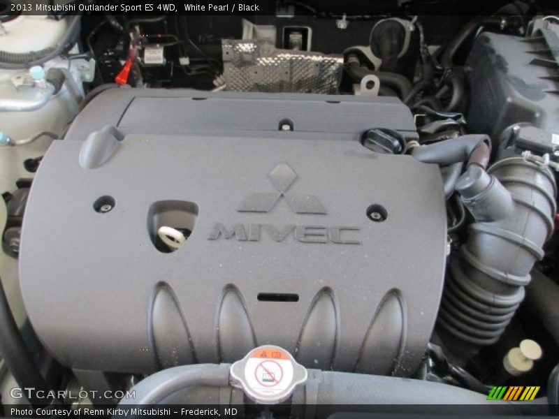 White Pearl / Black 2013 Mitsubishi Outlander Sport ES 4WD