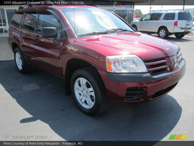 Ultra Red Pearl / Charcoal 2005 Mitsubishi Endeavor LS