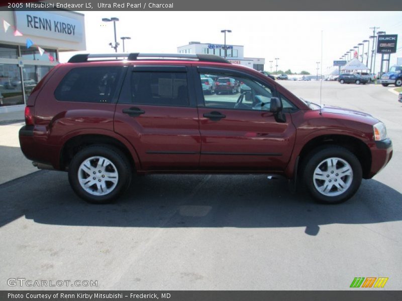 Ultra Red Pearl / Charcoal 2005 Mitsubishi Endeavor LS