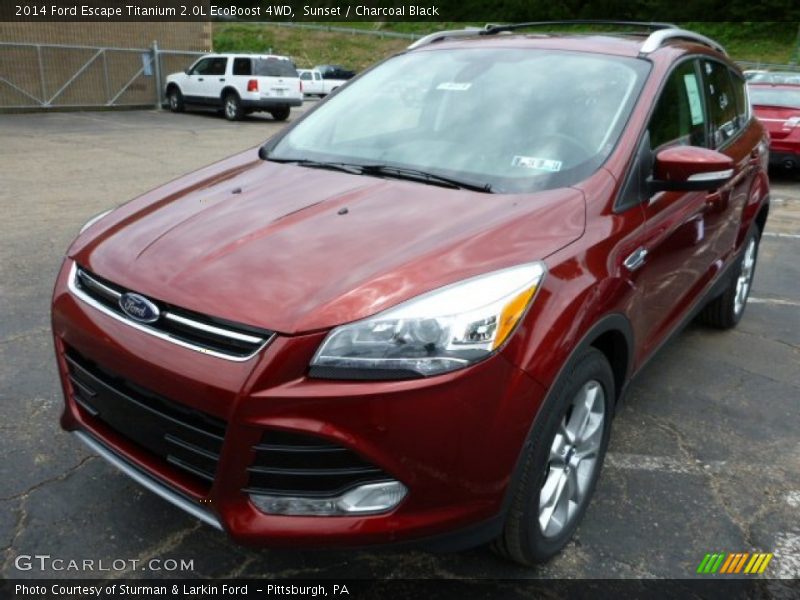 Front 3/4 View of 2014 Escape Titanium 2.0L EcoBoost 4WD