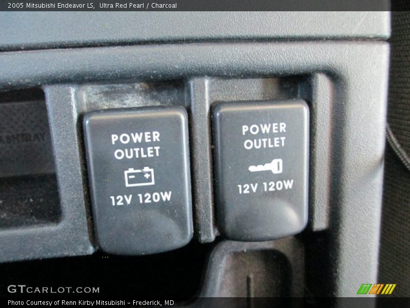 Ultra Red Pearl / Charcoal 2005 Mitsubishi Endeavor LS
