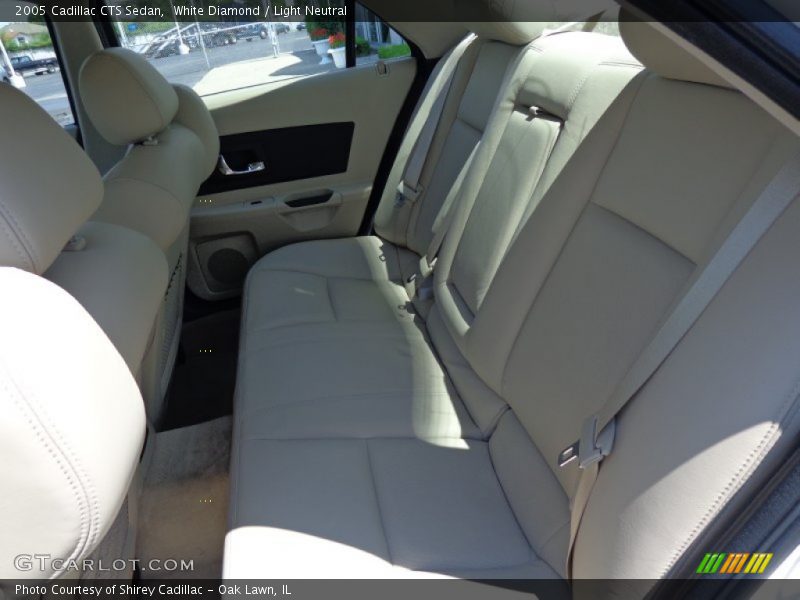White Diamond / Light Neutral 2005 Cadillac CTS Sedan