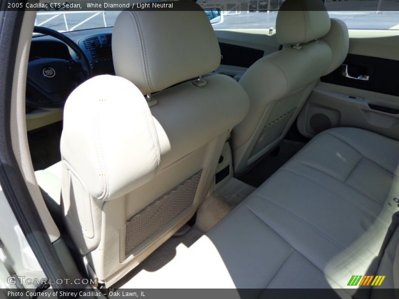 White Diamond / Light Neutral 2005 Cadillac CTS Sedan