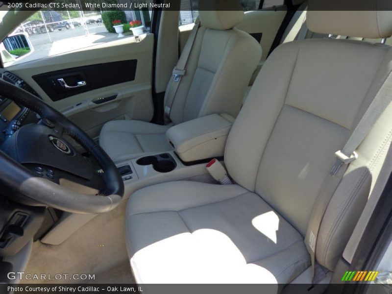 White Diamond / Light Neutral 2005 Cadillac CTS Sedan