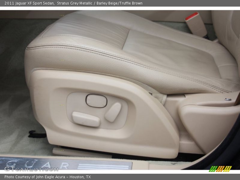 Stratus Grey Metallic / Barley Beige/Truffle Brown 2011 Jaguar XF Sport Sedan