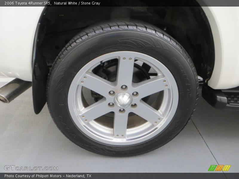Natural White / Stone Gray 2006 Toyota 4Runner SR5