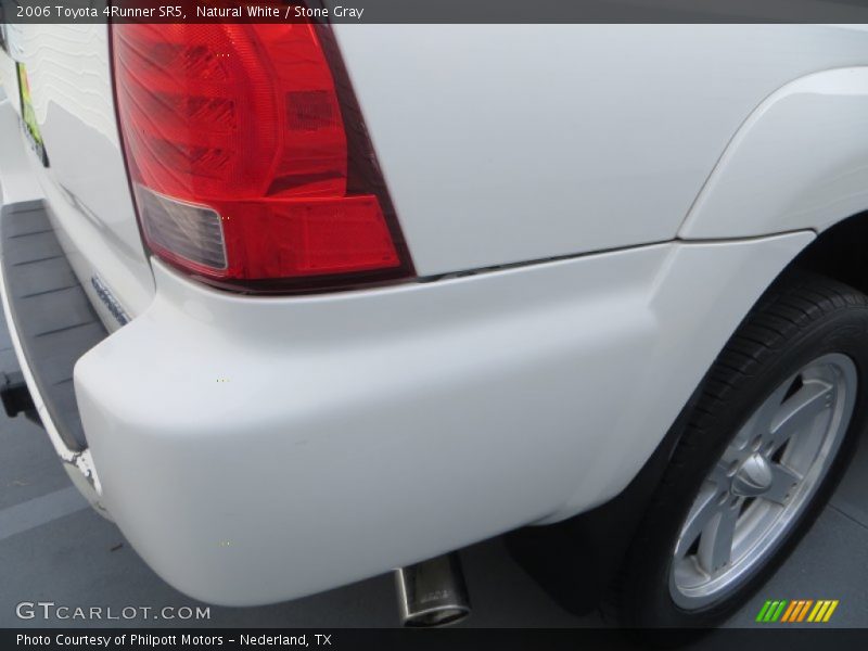 Natural White / Stone Gray 2006 Toyota 4Runner SR5