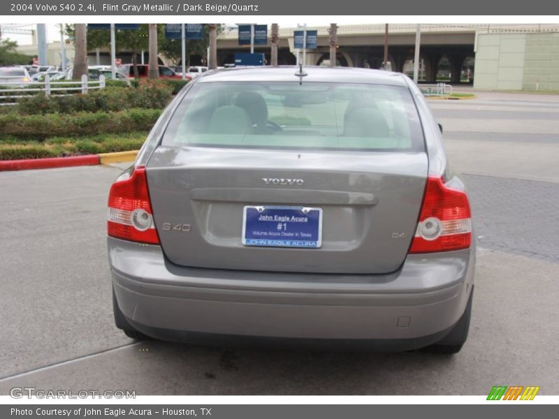 Flint Gray Metallic / Dark Beige/Quartz 2004 Volvo S40 2.4i