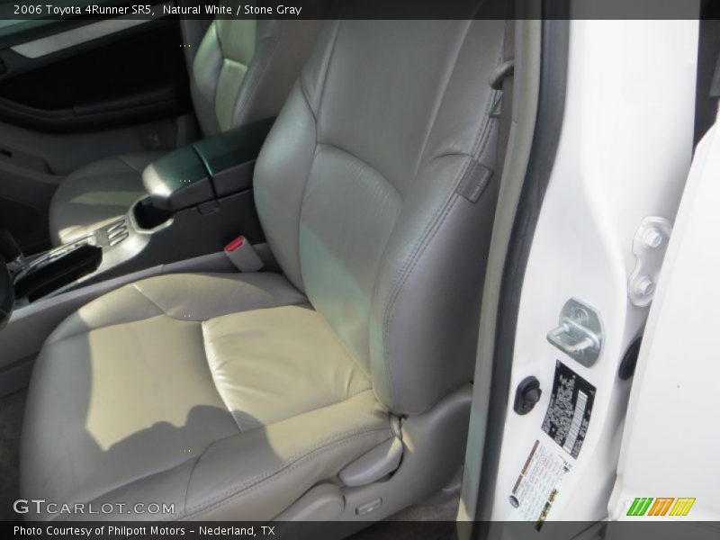 Natural White / Stone Gray 2006 Toyota 4Runner SR5