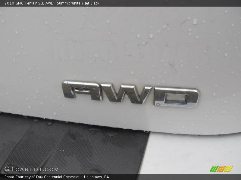 Summit White / Jet Black 2010 GMC Terrain SLE AWD