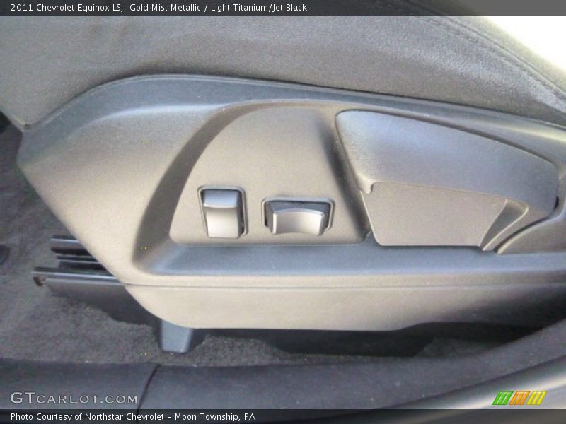 Gold Mist Metallic / Light Titanium/Jet Black 2011 Chevrolet Equinox LS