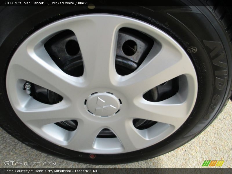 Wicked White / Black 2014 Mitsubishi Lancer ES