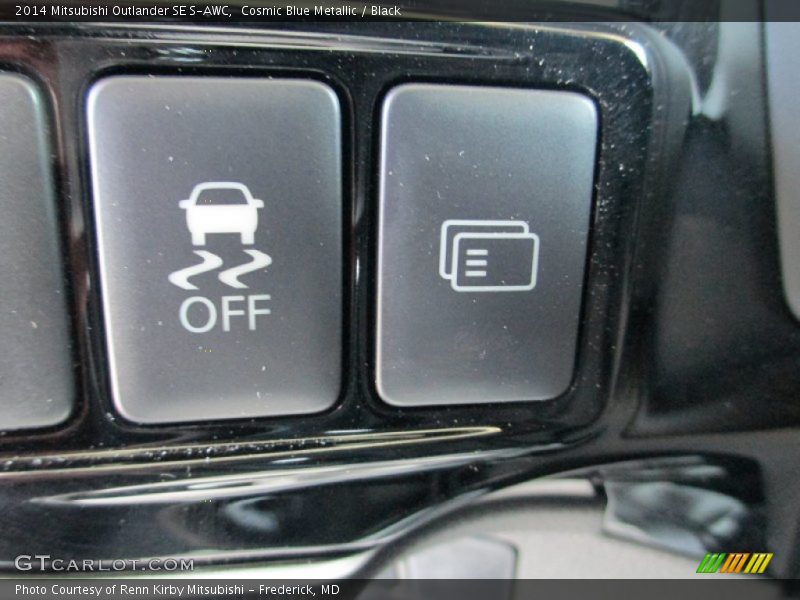 Cosmic Blue Metallic / Black 2014 Mitsubishi Outlander SE S-AWC