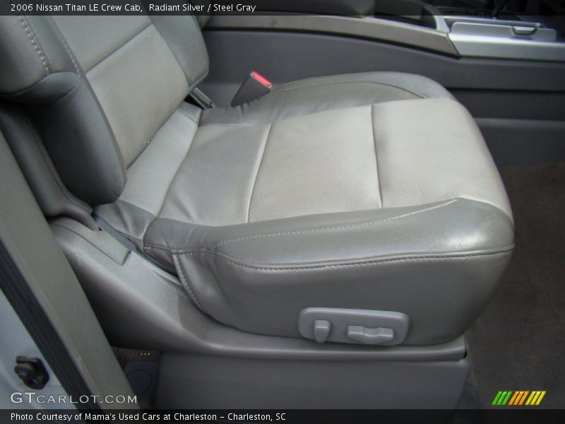 Radiant Silver / Steel Gray 2006 Nissan Titan LE Crew Cab