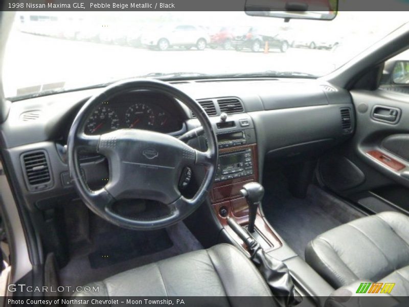 Pebble Beige Metallic / Black 1998 Nissan Maxima GLE