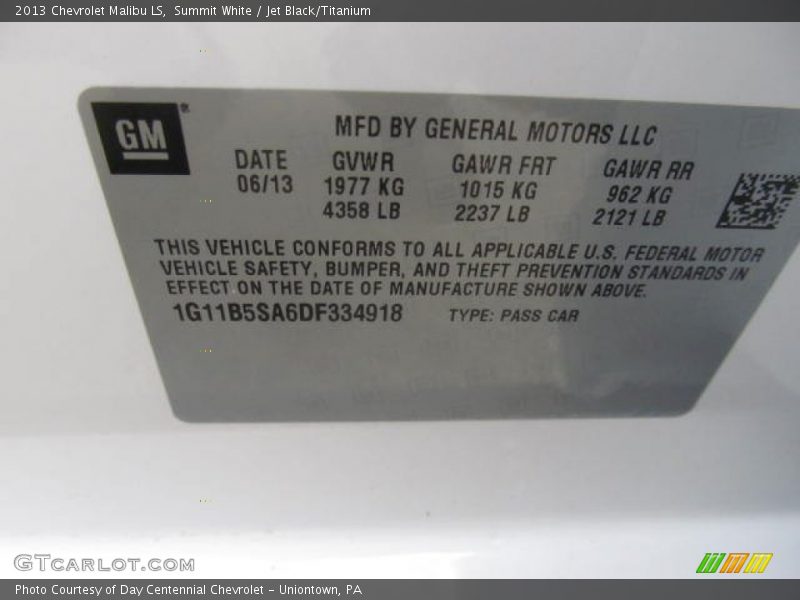 Summit White / Jet Black/Titanium 2013 Chevrolet Malibu LS