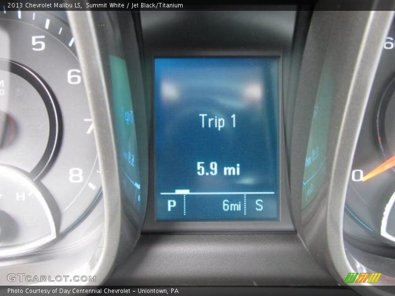 Summit White / Jet Black/Titanium 2013 Chevrolet Malibu LS