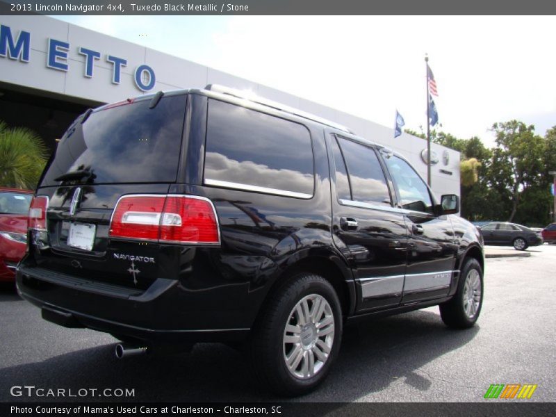 Tuxedo Black Metallic / Stone 2013 Lincoln Navigator 4x4
