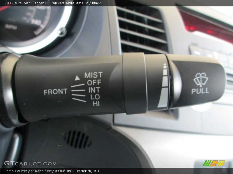 Wicked White Metallic / Black 2013 Mitsubishi Lancer ES