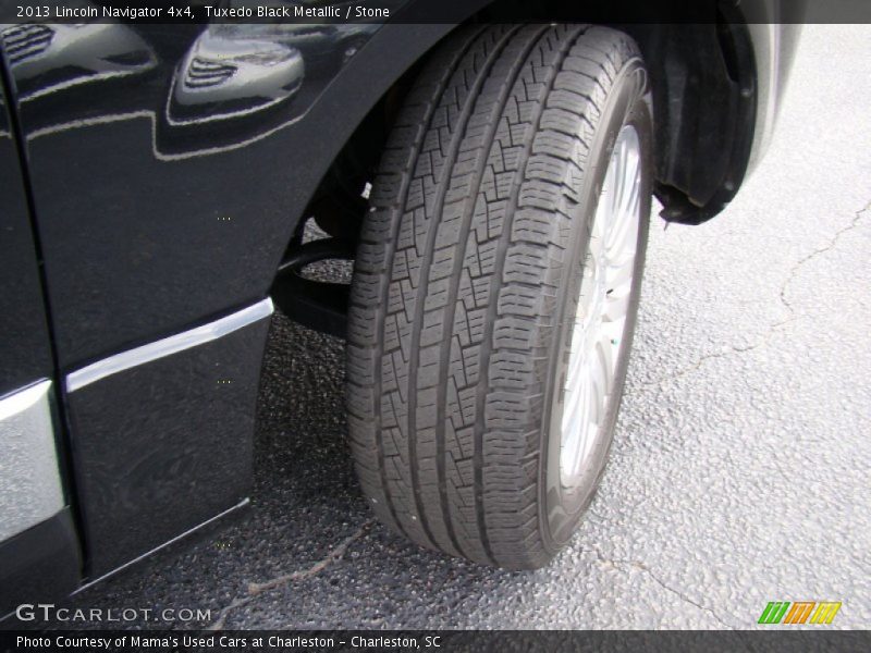 Tuxedo Black Metallic / Stone 2013 Lincoln Navigator 4x4