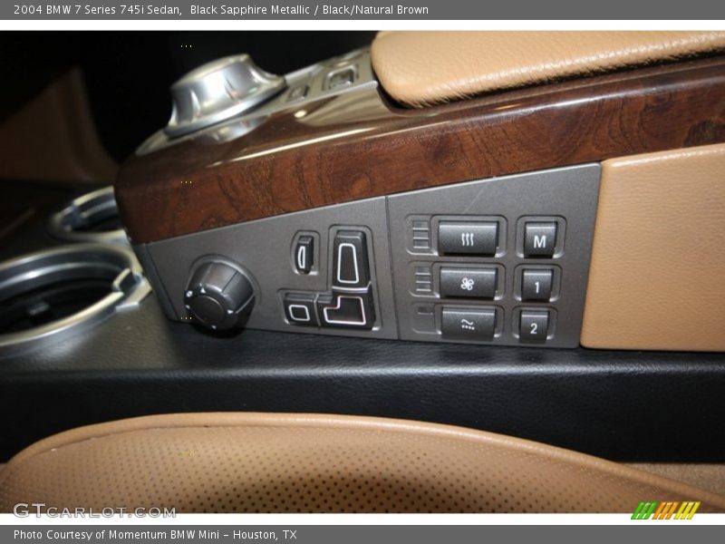 Controls of 2004 7 Series 745i Sedan