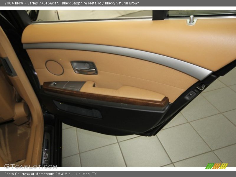 Black Sapphire Metallic / Black/Natural Brown 2004 BMW 7 Series 745i Sedan