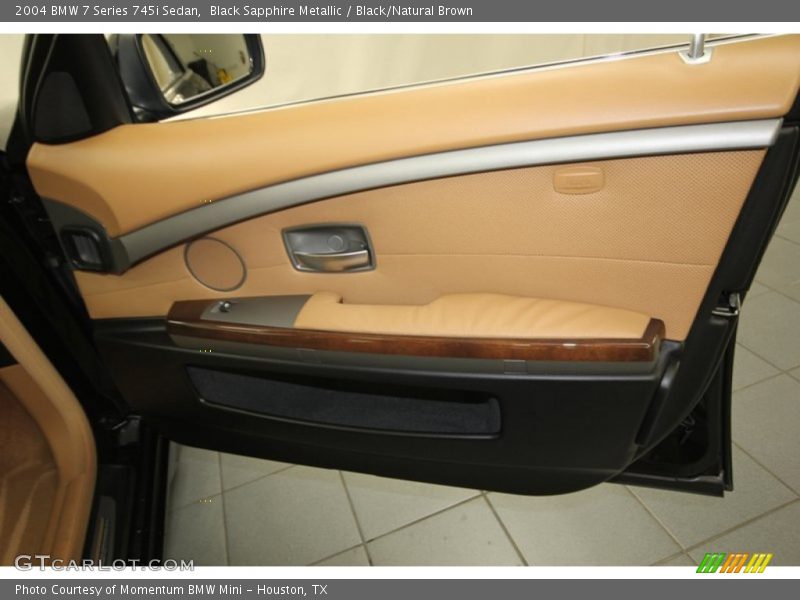 Black Sapphire Metallic / Black/Natural Brown 2004 BMW 7 Series 745i Sedan