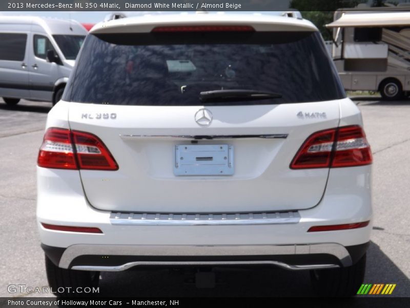 Diamond White Metallic / Almond Beige 2013 Mercedes-Benz ML 350 4Matic