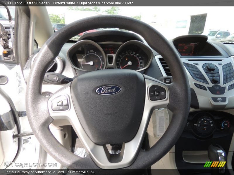 Oxford White / Light Stone/Charcoal Black Cloth 2011 Ford Fiesta SE Sedan