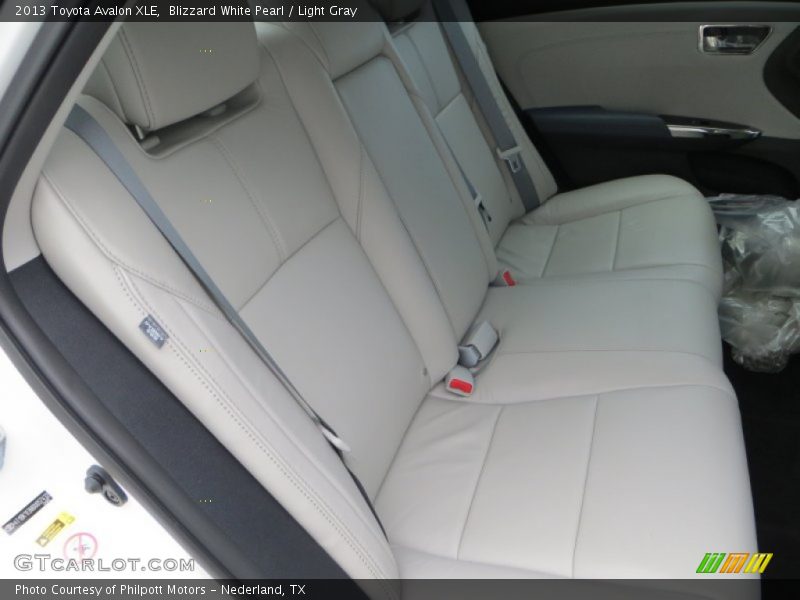 Blizzard White Pearl / Light Gray 2013 Toyota Avalon XLE