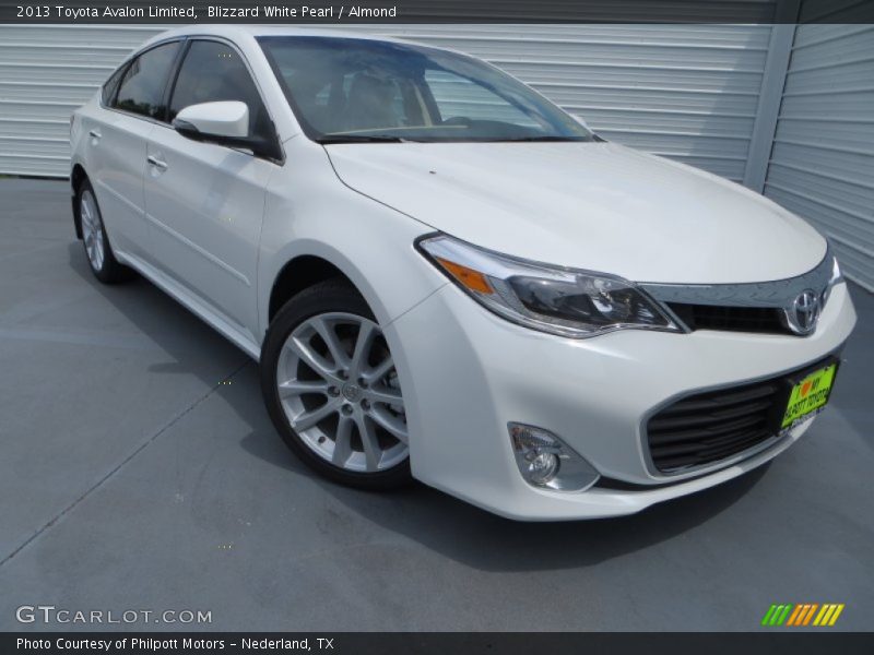 Blizzard White Pearl / Almond 2013 Toyota Avalon Limited