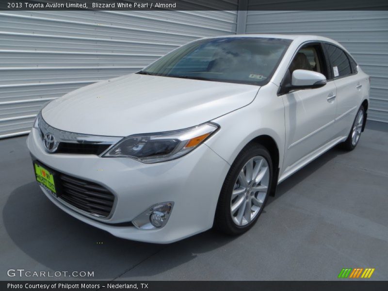 Blizzard White Pearl / Almond 2013 Toyota Avalon Limited