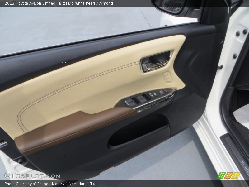 Blizzard White Pearl / Almond 2013 Toyota Avalon Limited