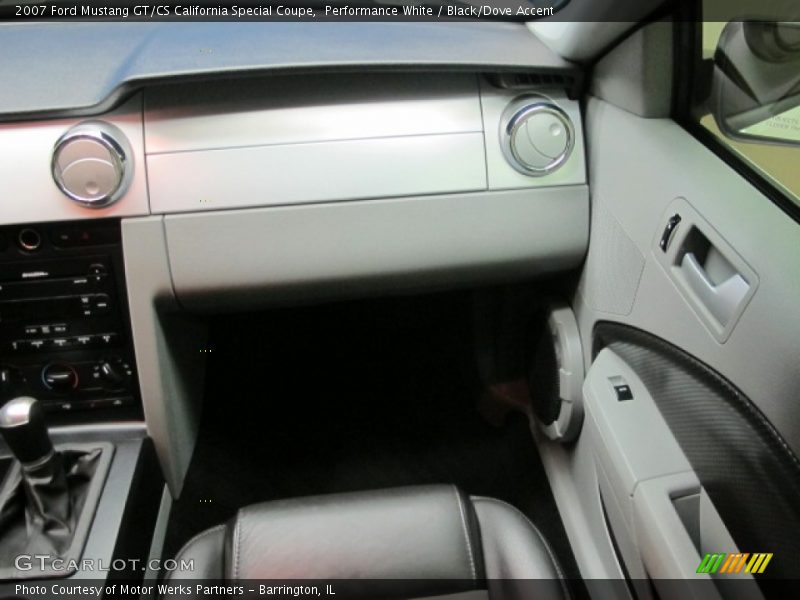 Performance White / Black/Dove Accent 2007 Ford Mustang GT/CS California Special Coupe