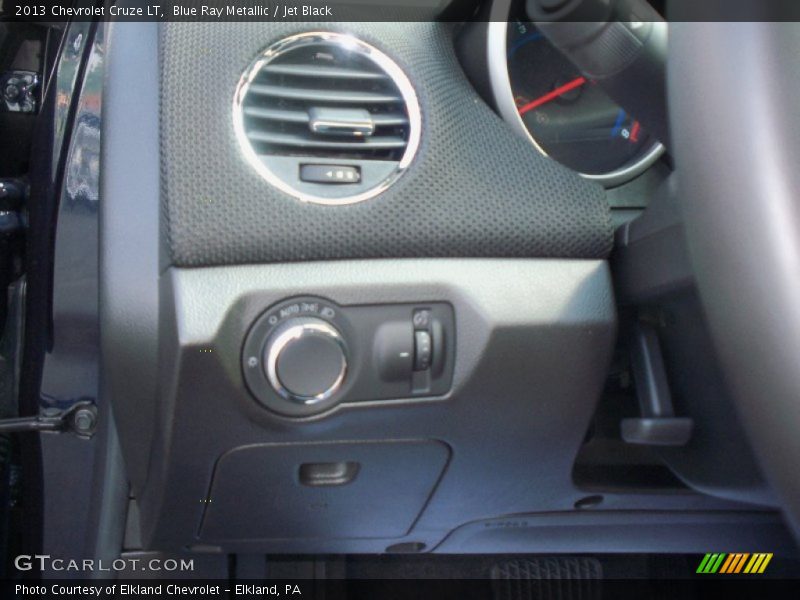 Blue Ray Metallic / Jet Black 2013 Chevrolet Cruze LT