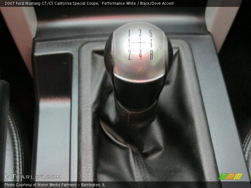 Performance White / Black/Dove Accent 2007 Ford Mustang GT/CS California Special Coupe