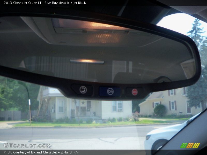 Blue Ray Metallic / Jet Black 2013 Chevrolet Cruze LT