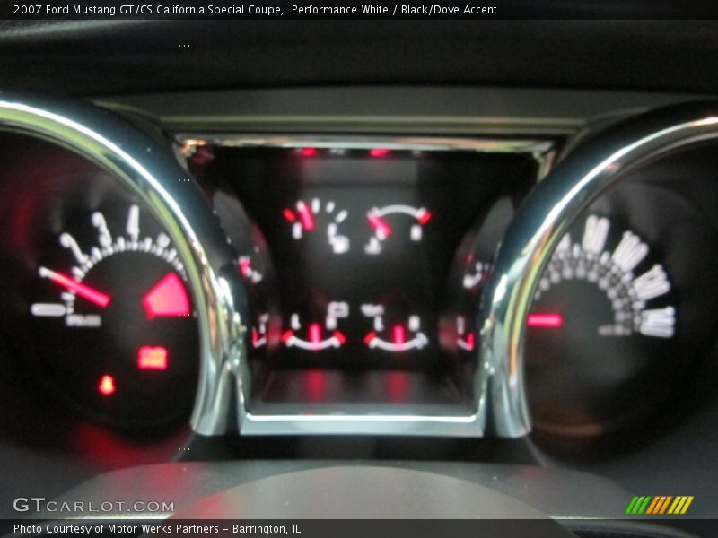 Performance White / Black/Dove Accent 2007 Ford Mustang GT/CS California Special Coupe