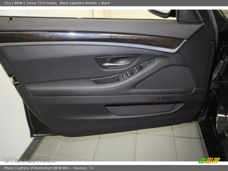 Black Sapphire Metallic / Black 2011 BMW 5 Series 550i Sedan