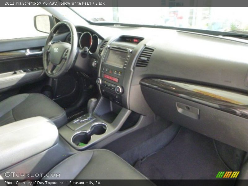 Snow White Pearl / Black 2012 Kia Sorento SX V6 AWD