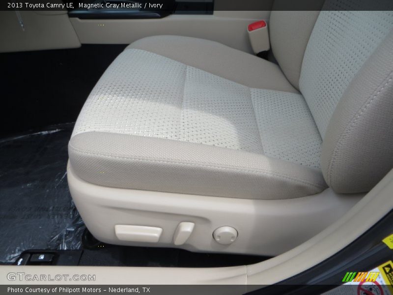 Magnetic Gray Metallic / Ivory 2013 Toyota Camry LE