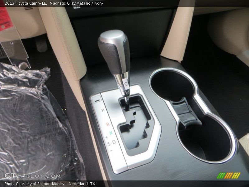 Magnetic Gray Metallic / Ivory 2013 Toyota Camry LE