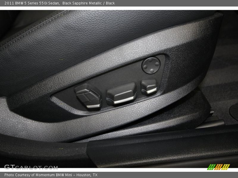 Black Sapphire Metallic / Black 2011 BMW 5 Series 550i Sedan