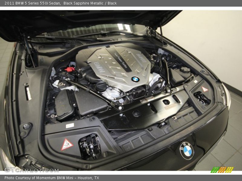 Black Sapphire Metallic / Black 2011 BMW 5 Series 550i Sedan